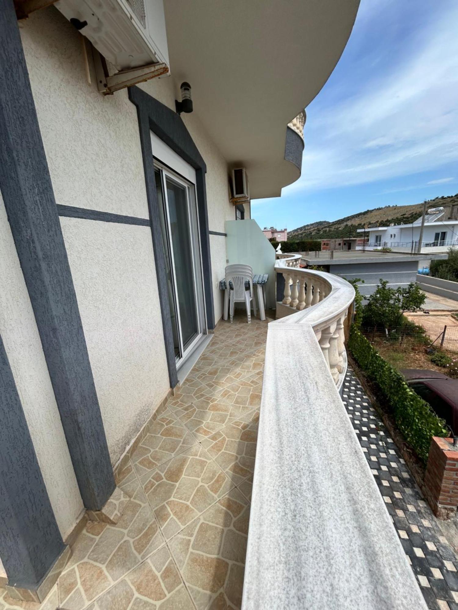 Vila Viktori คซามิล ภายนอก รูปภาพ